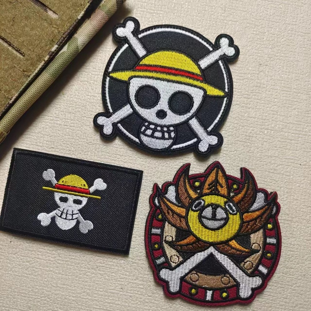 One Piece Cartoon sleeve patch - Velcro Sew On ulasan dan harga