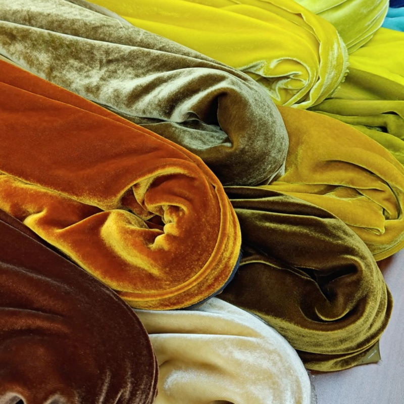 100% Mulberry Silk Burnt Out V - Sewing Velvet Fabric ulasan dan harga
