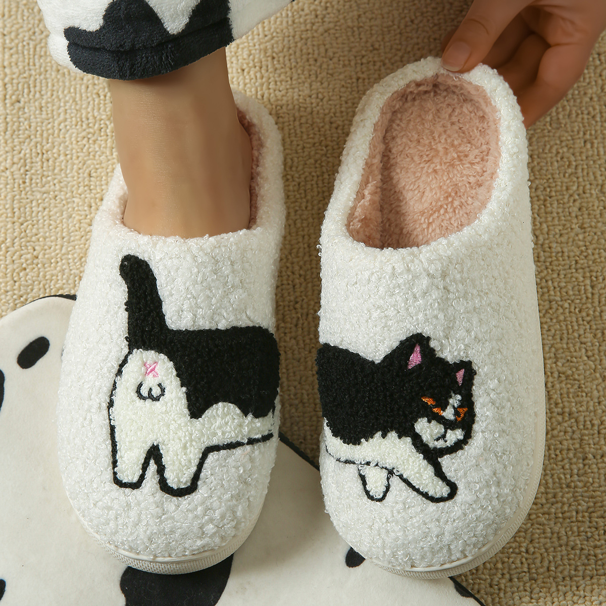 Winter Plush Cute Dachshund Em - Sewing Garment ulasan dan harga